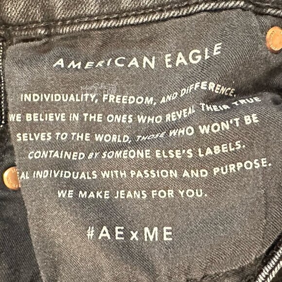 American Eagle Black Next Level Stretch Boyfriend Slim Jeans Size 26/28 - Picture 6 of 8